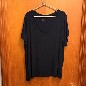 Rachel Zoe Black Ribbed V-Neck Tee